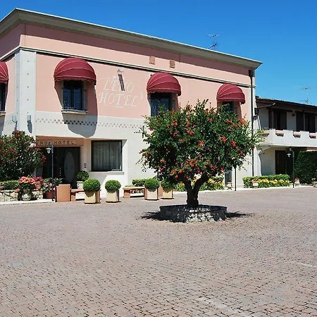 Hotel Lenotel