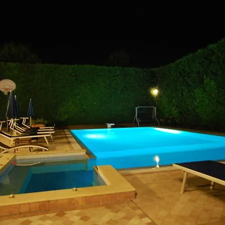 Lenotel Hotel 3*