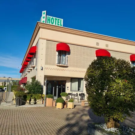 Szálloda Lenotel 3*