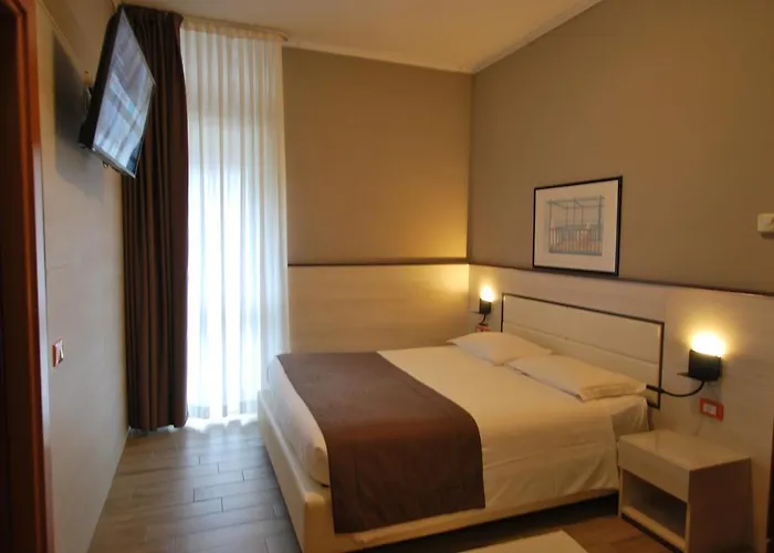 Lenotel Hotel 3*