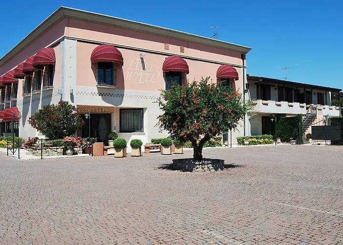 Hotel Lenotel